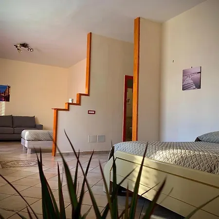 Alojamento de Acomodação e Pequeno-almoço Donnamaria 3*